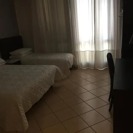 Da Battista Szálloda Suzzara